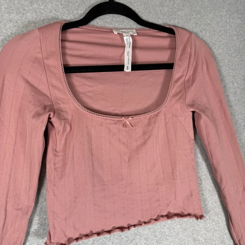 Altar'd state shirt womens XS/S cropped bow lattice trim long sleeve top